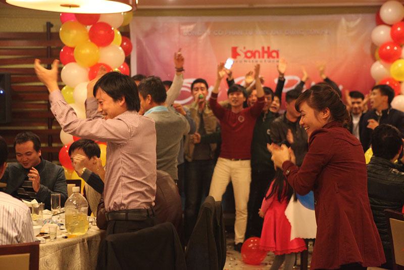 son-ha-party-2014-40