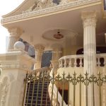 Mái hiên biệt thự lâu đài