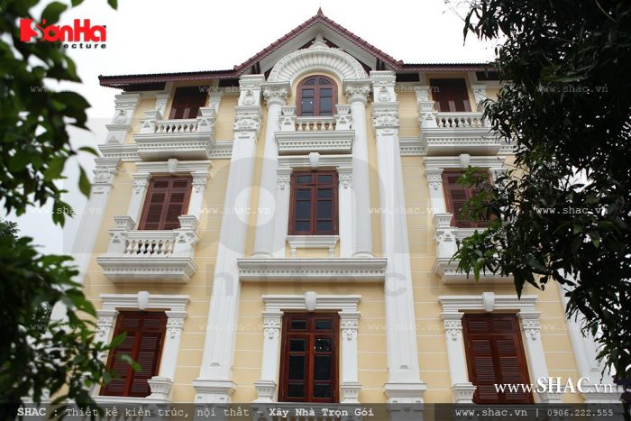 Biệt thự 4 tầng mái ngói kiến trúc Pháp cổ điển - BTP 0013 1