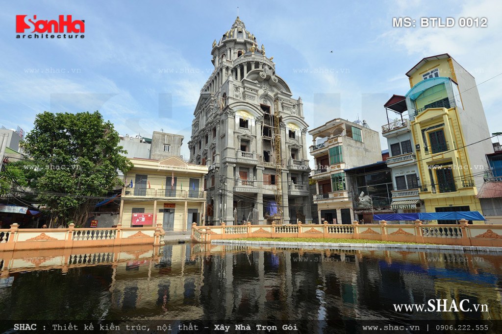 Ngôi biệt thự lâu đài 6 tầng tại Hà Nội