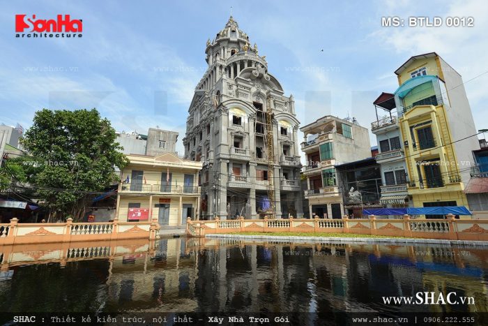 Ngôi biệt thự lâu đài 6 tầng tại Hà Nội