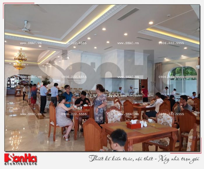 12 Ảnh thực tế nội thất nhà hàng khách sạn 5 sao tại phú quốc sh ks 0023