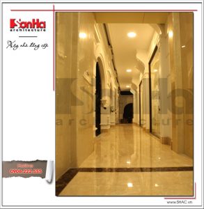 Ảnh thực tế hành lang nhà hàng cổ điển Pháp tại Quảng Ninh sh bck 0035