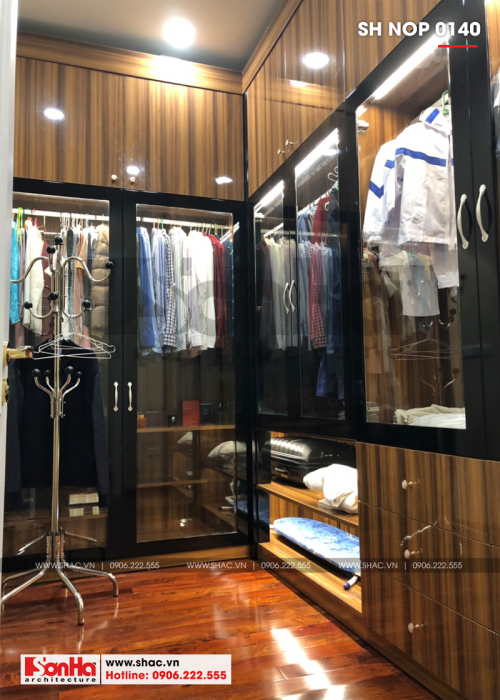 3 Ảnh thực tế nội thất khu thay đồ nhà ống kiến trúc pháp tại hà nội sh nop 0140