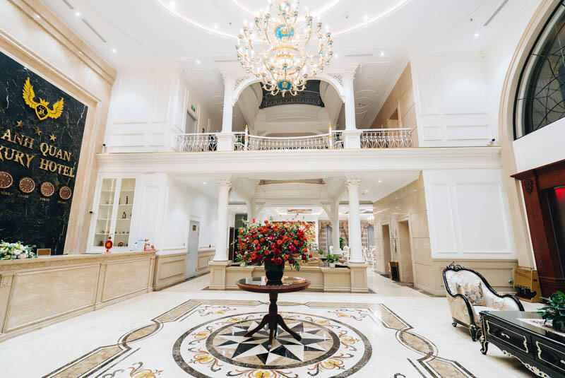 Sảnh khách sạn phong cách Cổ điển trong thiết kế khách sạn mini