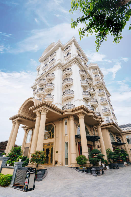 Khách Sạn 4 Sao Mạnh Quân Luxury Phong Cách Paris tại Vĩnh Yên 187