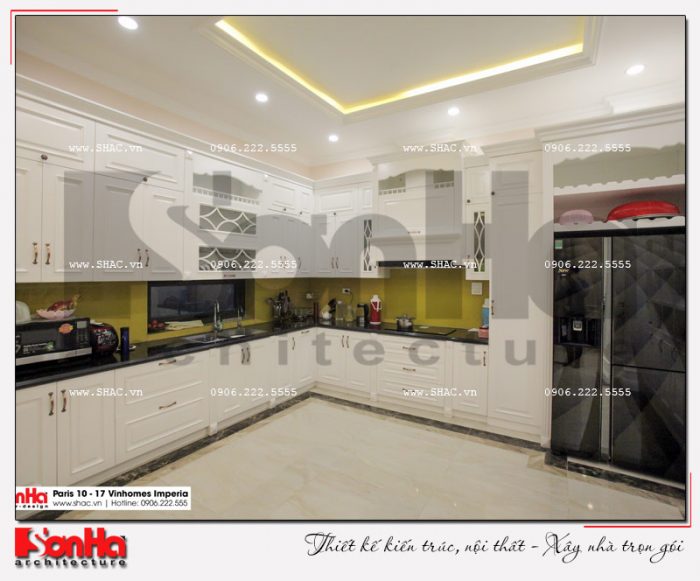 3 Ảnh thực tế nội thất phòng bếp biệt thự tân cổ điển khu đô thị vinhomes hải phòng