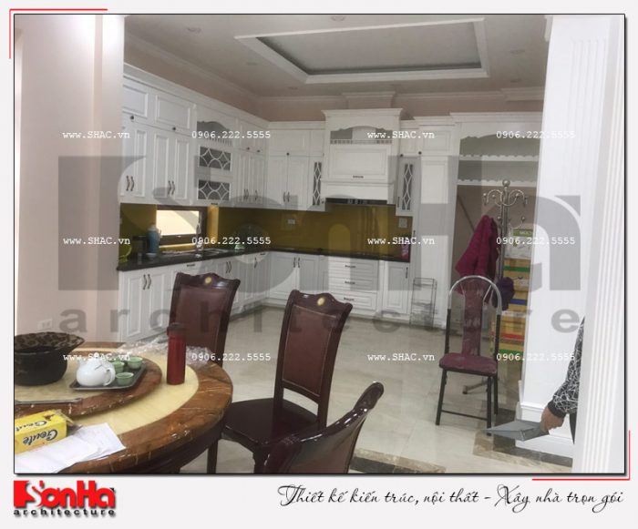 3 Ảnh thực tế thi công nội thất phòng bếp biệt thự khu đô thị vinhomes hải phòng