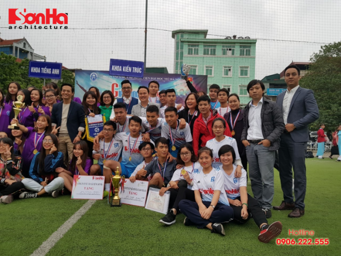 Sơn Hà Architecture tự hào đồng hành cùng giải bóng đá sinh viên Đại học mở Hà Nội (12)