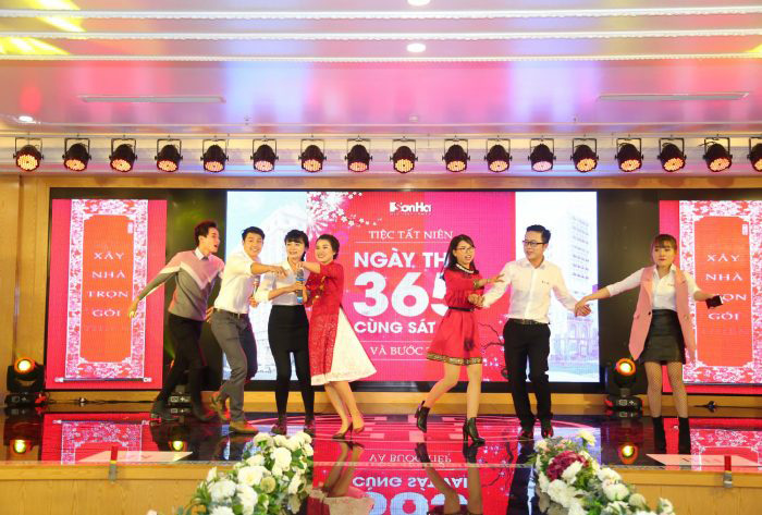 Tiệc tất niên Sơn Hà Architecture   Ngày thứ 365   Cùng sát vai và bước tiếp (14)