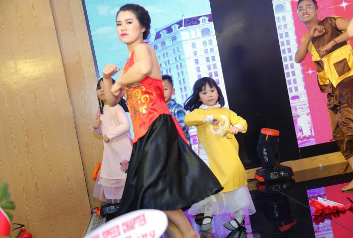 Tiệc tất niên Sơn Hà Architecture   Ngày thứ 365   Cùng sát vai và bước tiếp (4)