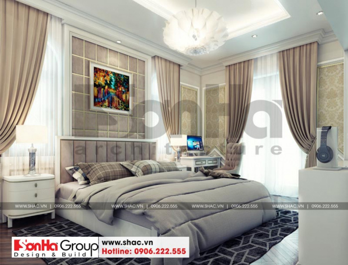 Phòng ngủ rộng rãi với nhiều ô cửa sổ lớn