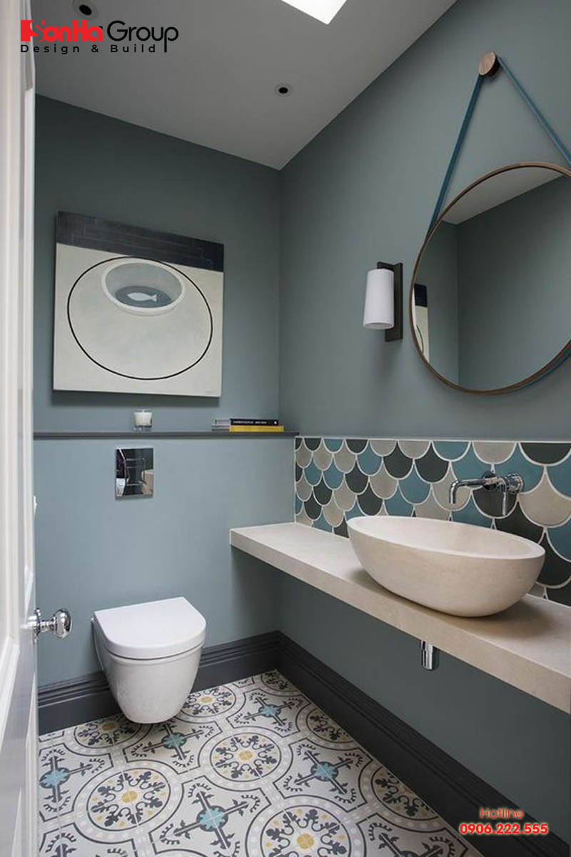 Không gian nhà vệ sinh ấn tượng với phong cách thiết kế đối lập độc đáo 