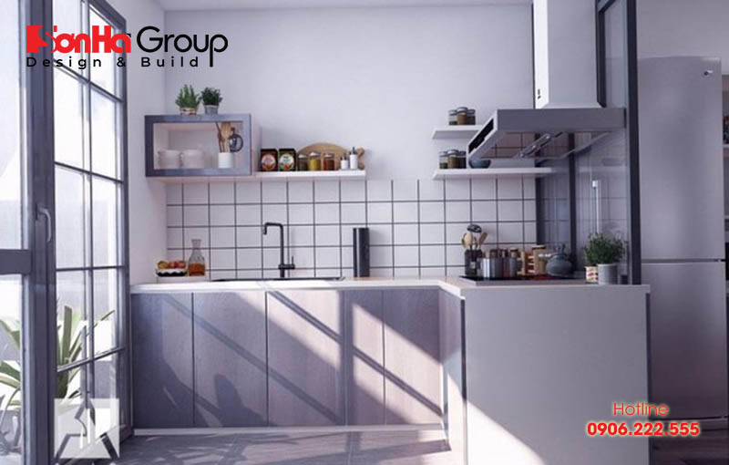 Trang trí bếp chung cư 2024 sẽ mang lại nét đẹp và sự hiện đại cho ngôi nhà chung cư của bạn. Với giải pháp trang trí đơn giản, tiết kiệm cho không gian nhà bếp, bạn sẽ có được không gian bếp ấm cúng và sang trọng mà không gian chung cư của bạn xứng đáng.