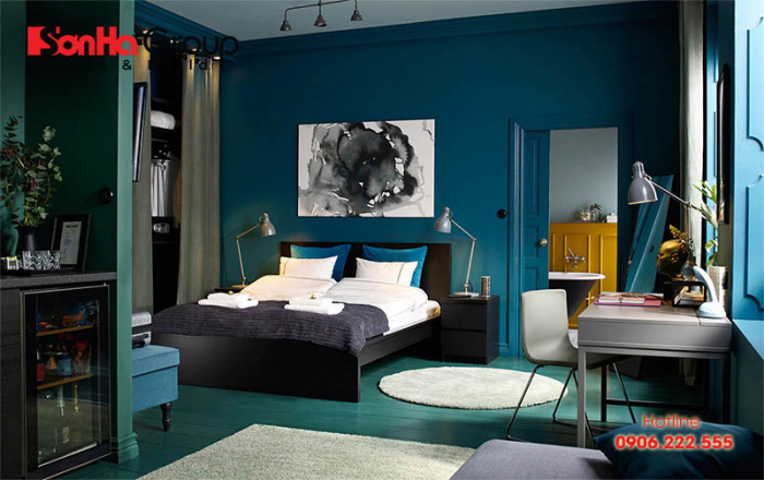 Căn phòng ngủ màu xanh dương với thiết kế độc đáo cùng nội thất hiện đại, trẻ trung 