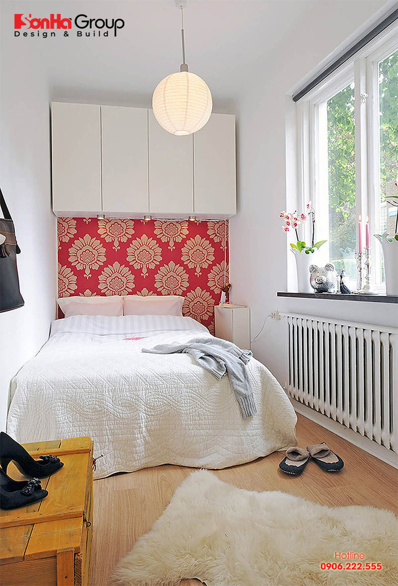 Thiết kế phòng ngủ nhỏ 5m2 thì giải pháp lý tưởng nhất đó là bố trí giường sát vào tường 
