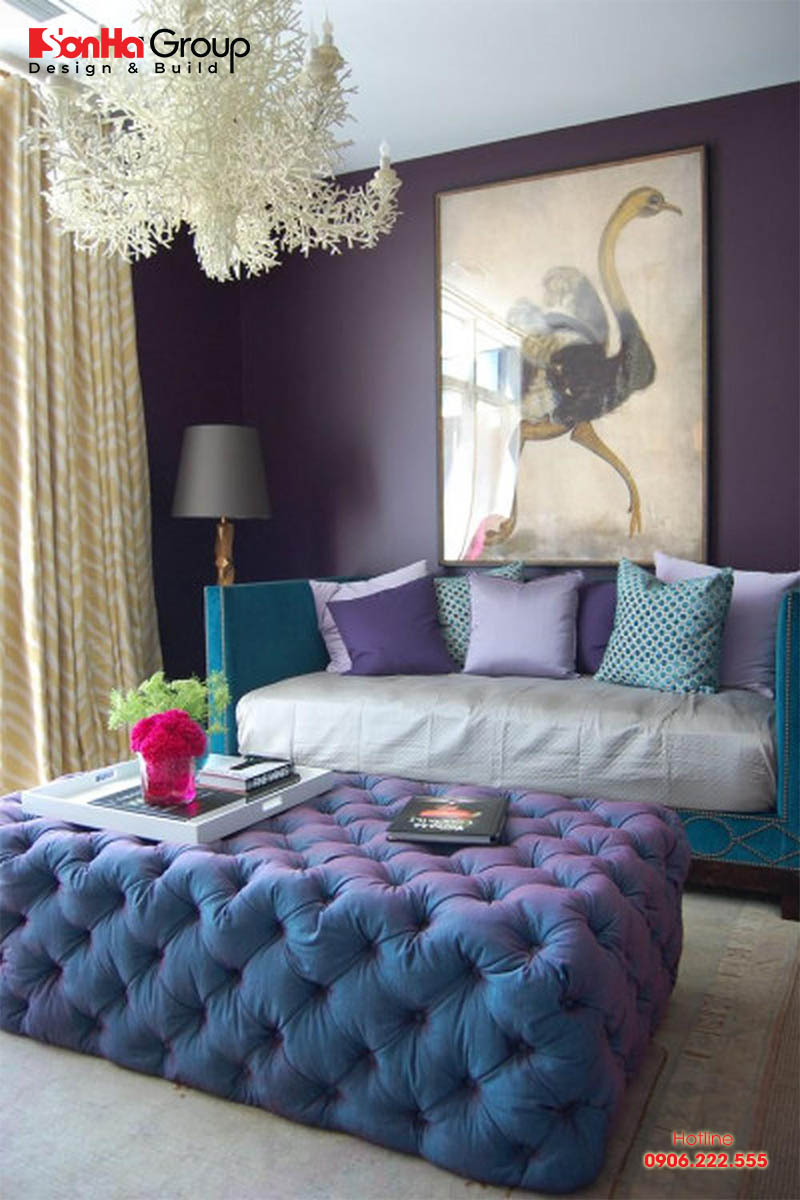 Trang trí phòng khách với ba màu sắc tím – xanh nhạt – xanh đậm 
