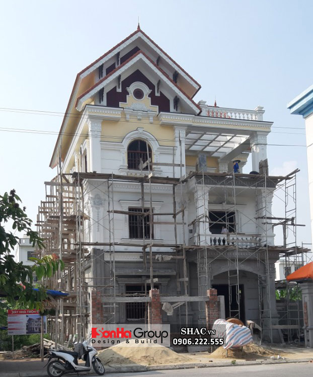 Anh thực tế thi công biệt thự pháp