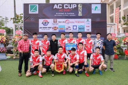 Tập thể đội bóng Sơn Hà Group