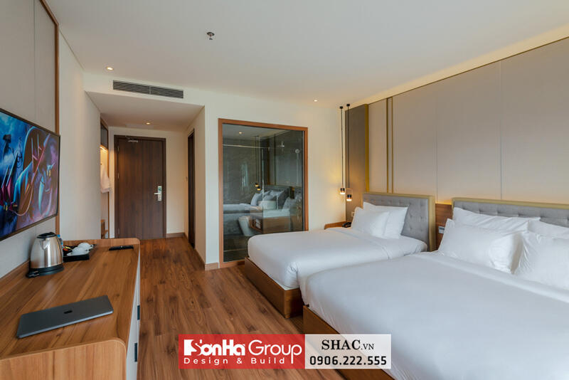 Khách sạn 8 tầng tân cổ điển