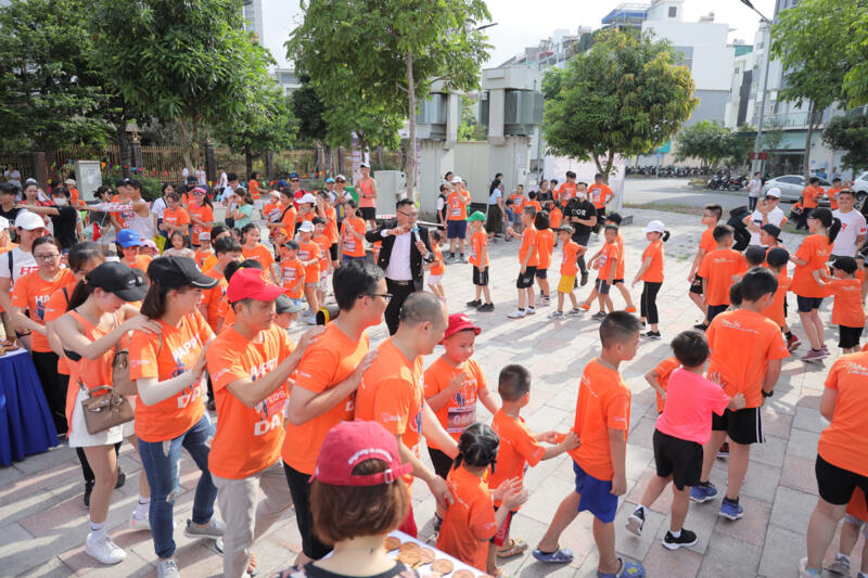 KTS Nguyễn Hoàng Long: Tôi sáng lập Happy Kids Running Day vì quá yêu nụ cười của con trẻ! 9