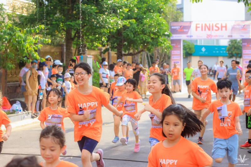 Sáng lập Happy Kids Running Day vì quá yêu nụ cười của trẻ! 95