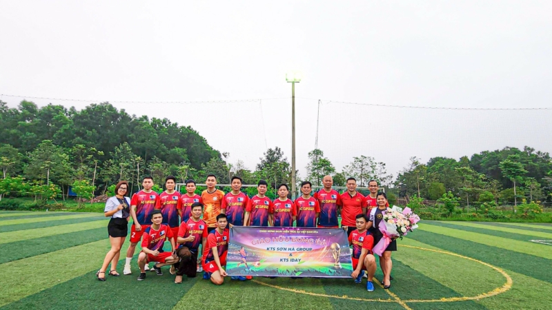 Sơn Hà Group giao hữu bóng đá với IDAY Hải Dương - SHAC 17