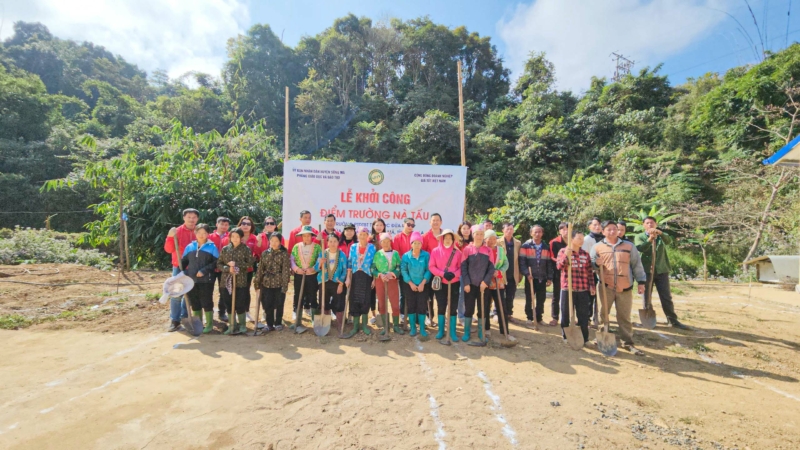 Lễ khởi công điểm trường tại thôn Nà Tấu, xã Đứa Mòn, huyện Sông Mã, tỉnh Sơn La.