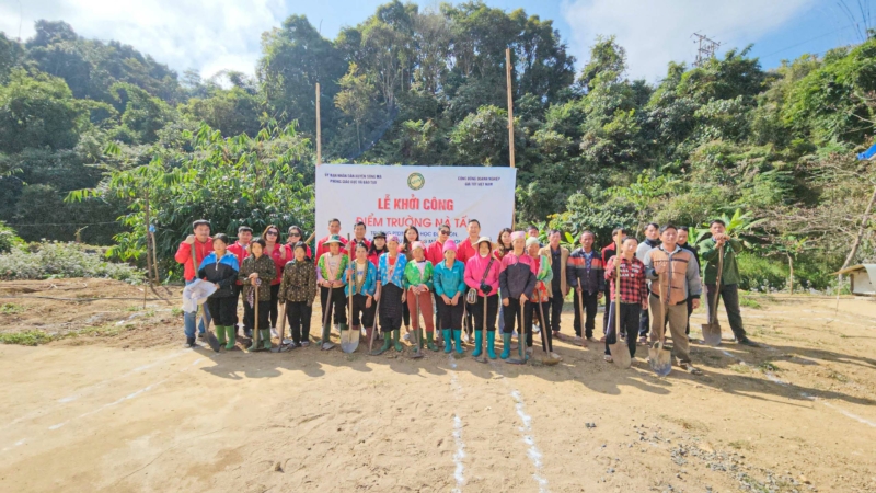 Lễ khởi công điểm trường tại thôn Nà Tấu, xã Đứa Mòn, huyện Sông Mã, tỉnh Sơn La.