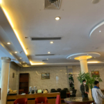 Hệ cột trụ được giữ nguyên kết cấu trong quá trình cải tạo nội thất