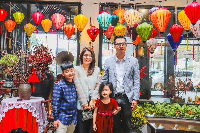 Tập thể Sơn Hà Group ghi lại dấu ấn năm cũ với những bức ảnh tuyệt đẹp