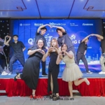 Màn biểu diễn mang màu sắc trẻ trung đến từ các thành viên năng động của Sơn Hà Group tại Hà Nội