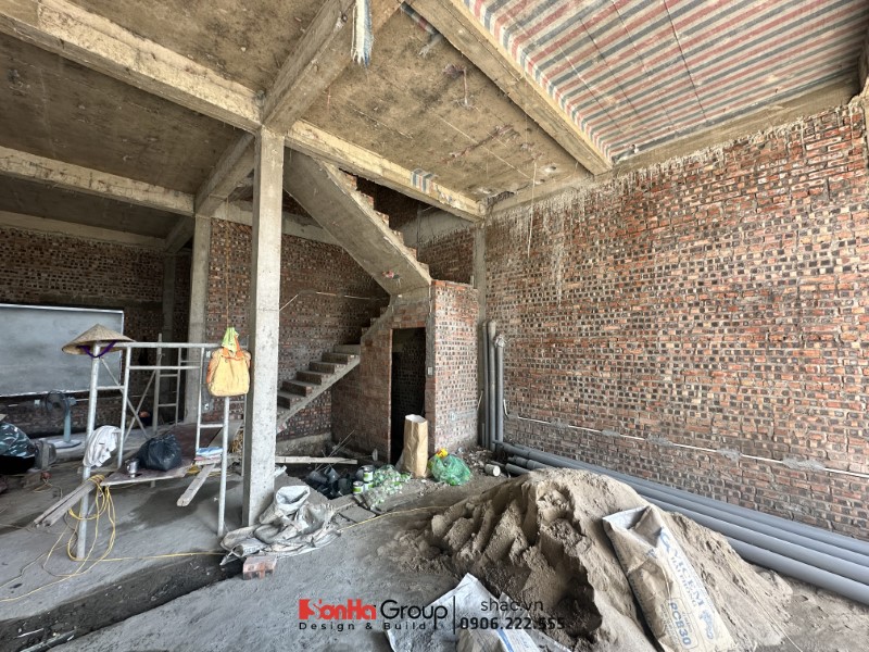 Công đoạn xây thô đang được hoàn thiện để gia chủ sớm ngày về với nhà mới