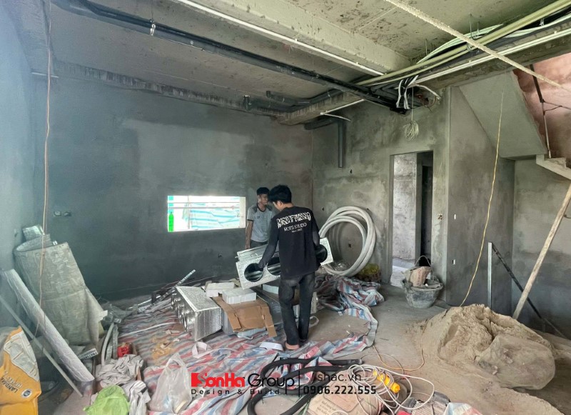 Đội ngũ nhân công chủ động, linh hoạt, đảm bảo tiến độ hoàn thành của công trình