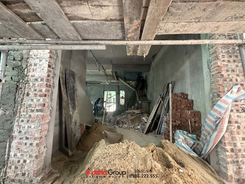 Hình ảnh thực tế thi công tại biệt thự