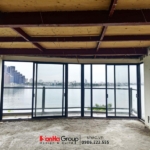 Tầm nhìn ra phía hồ từ tầng tum của ngôi nhà phố 81m2