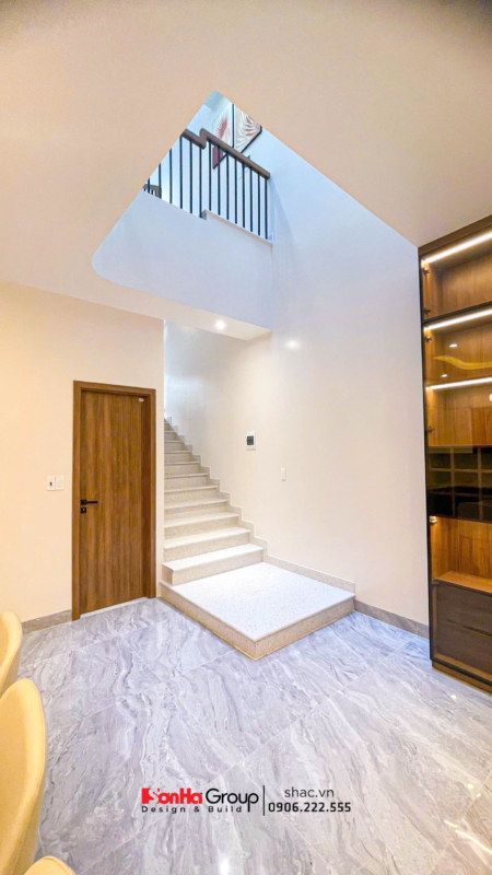 Giải pháp xây nhà ống 2 tầng 1 tum phong cách hiện đại trong ngõ nhỏ - Sơn Hà Group bậc thầy tối ưu không gian 71