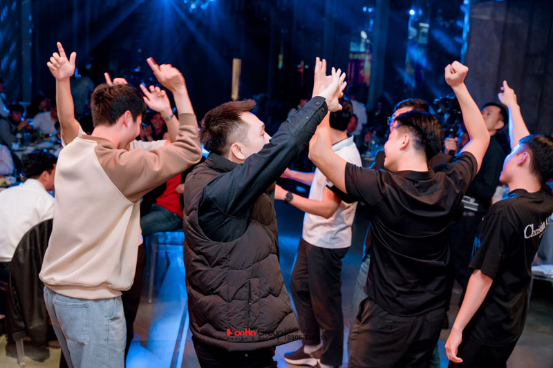 YEAR END PARTY 2024: QUYẾT THAY ĐỔI – ĐỊNH TƯƠNG LAI 39