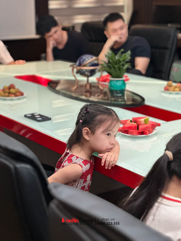 Sơn Hà Group rộn ràng tổ chức Tết Thiếu Nhi & Lễ trao giải Quỹ khuyến học Nguyễn Sơn Hà 2025 12