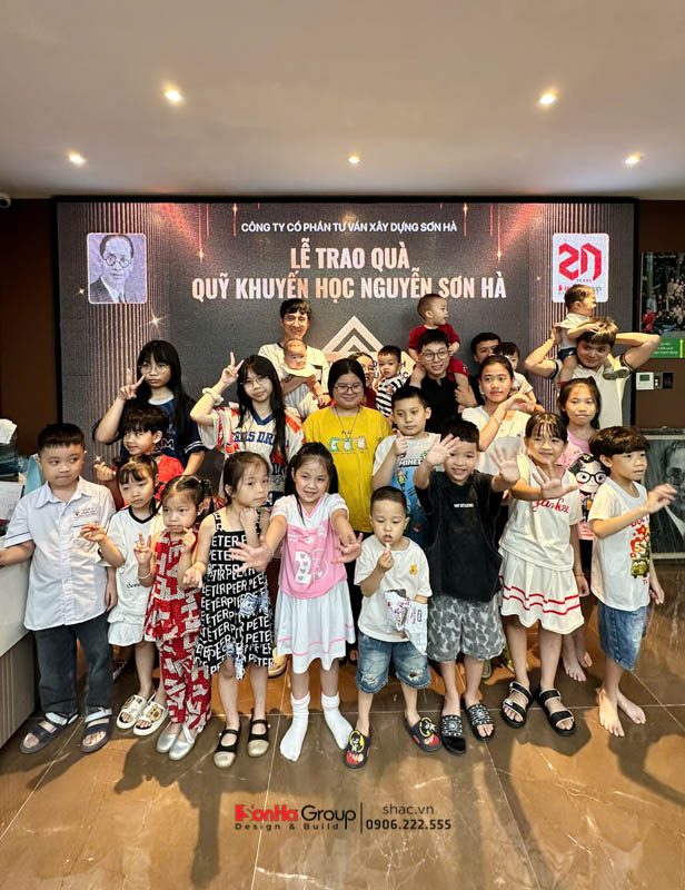 Sơn Hà Group rộn ràng tổ chức Tết Thiếu Nhi & Lễ trao giải Quỹ khuyến học Nguyễn Sơn Hà 2025 16