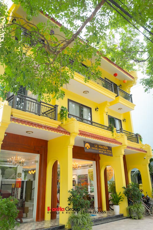 Mặt tiền khách sạn Le Maison đậm chất Indochine - Khách sạn 200m² nhưng cảm giác như 300m²