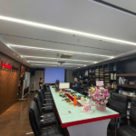 Chúc mừng sinh nhật Giám đốc Kinh doanh Nguyễn Thị Nhung - Khoảnh khắc ấm áp của đại gia đình Sơn Hà 48