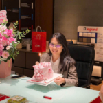 Chúc mừng sinh nhật Giám đốc Kinh doanh Nguyễn Thị Nhung - Khoảnh khắc ấm áp của đại gia đình Sơn Hà 59