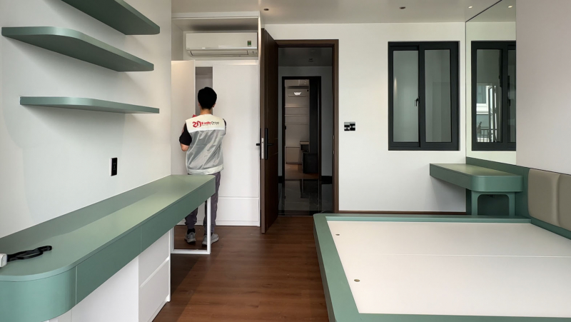Thi công nội thất trọn gói Hải Phòng cho nhà 4 tầng, 6 phòng ngủ 50 Kiến trúc sư kiểm tra lại các phòng trước khi bàn giao nhà cho chủ đầu tư