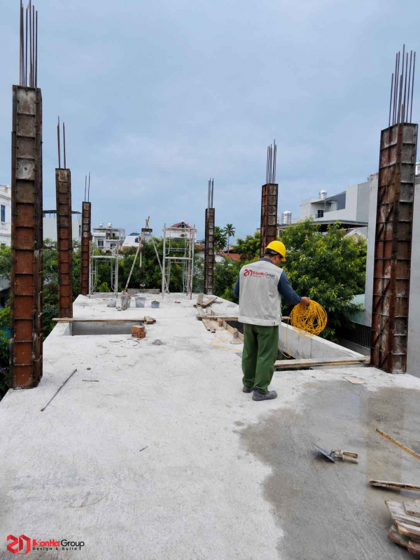 Những điều cần biết khi lần đầu xây nhà để không tốn tiền oan 6 Người lần đầu làm nhà nên thống nhất các quyết định quan trọng trước từng giai đoạn thay vì đợi đến khi công nhân bắt đầu thi công mới lựa chọn.